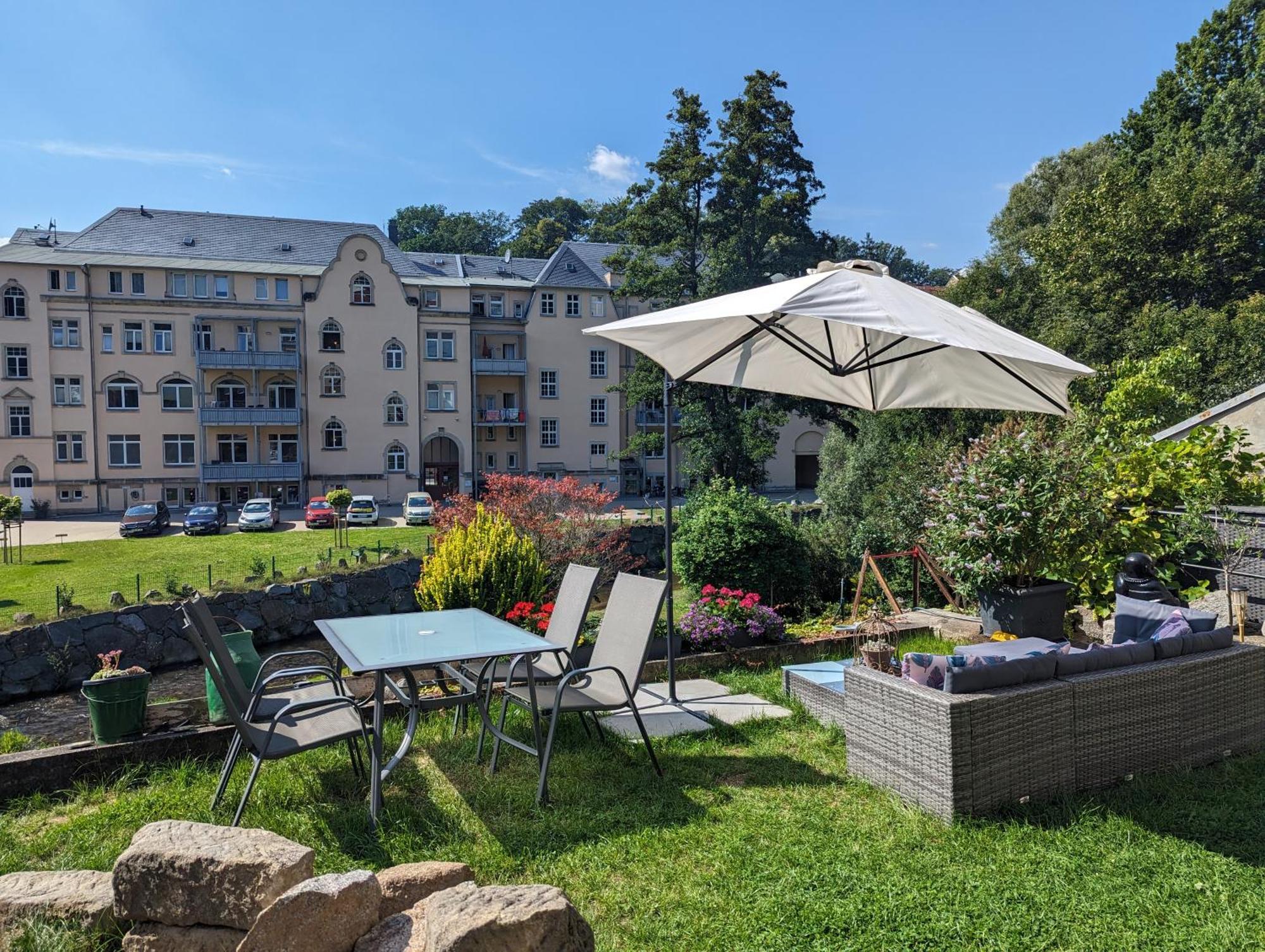 F4 - Urlaubsmagie - Grosse Wohnung Fuer Bis Zu 10 Personen Sebnitz Exterior foto