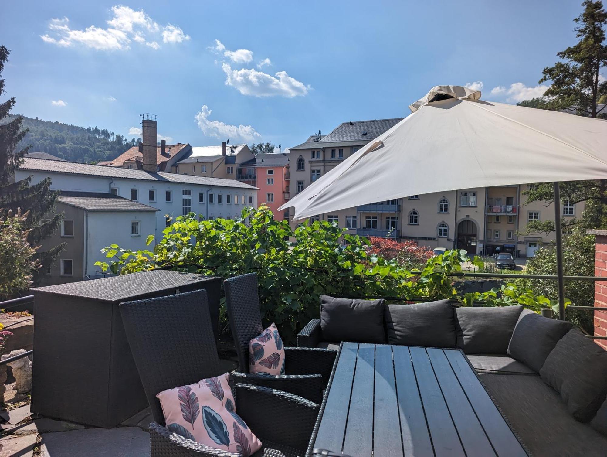 F4 - Urlaubsmagie - Grosse Wohnung Fuer Bis Zu 10 Personen Sebnitz Exterior foto