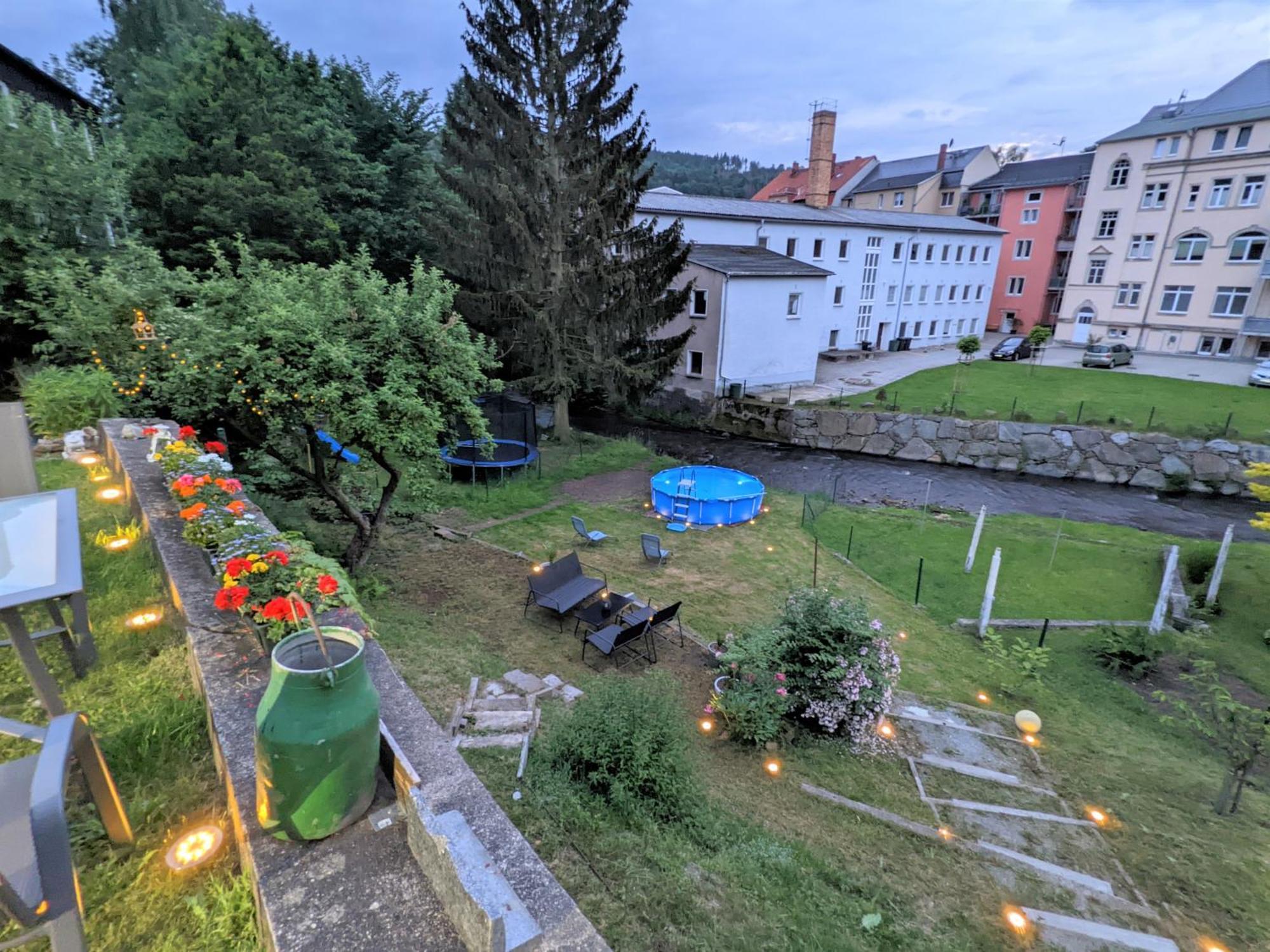 F4 - Urlaubsmagie - Grosse Wohnung Fuer Bis Zu 10 Personen Sebnitz Exterior foto