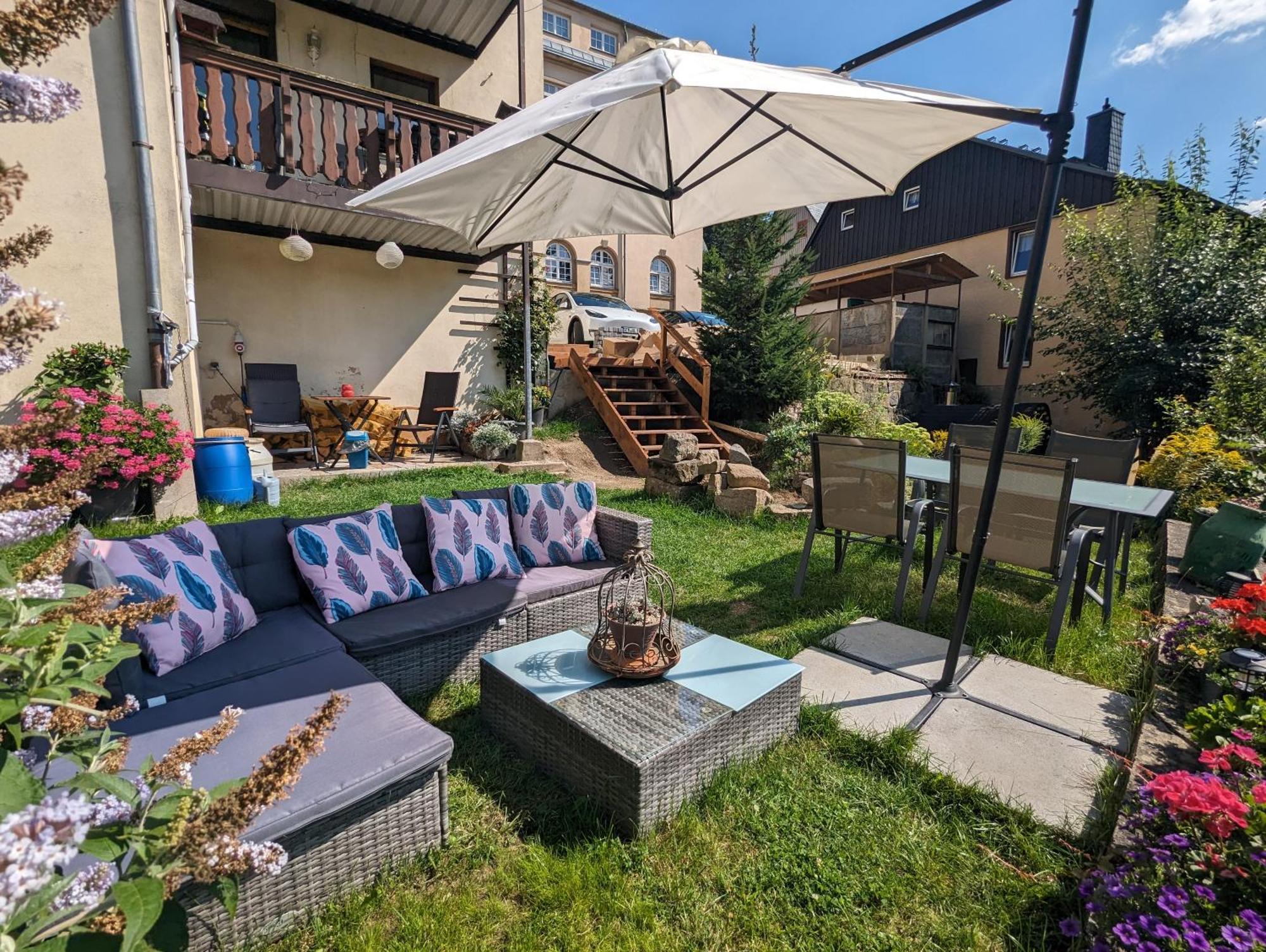 F4 - Urlaubsmagie - Grosse Wohnung Fuer Bis Zu 10 Personen Sebnitz Exterior foto