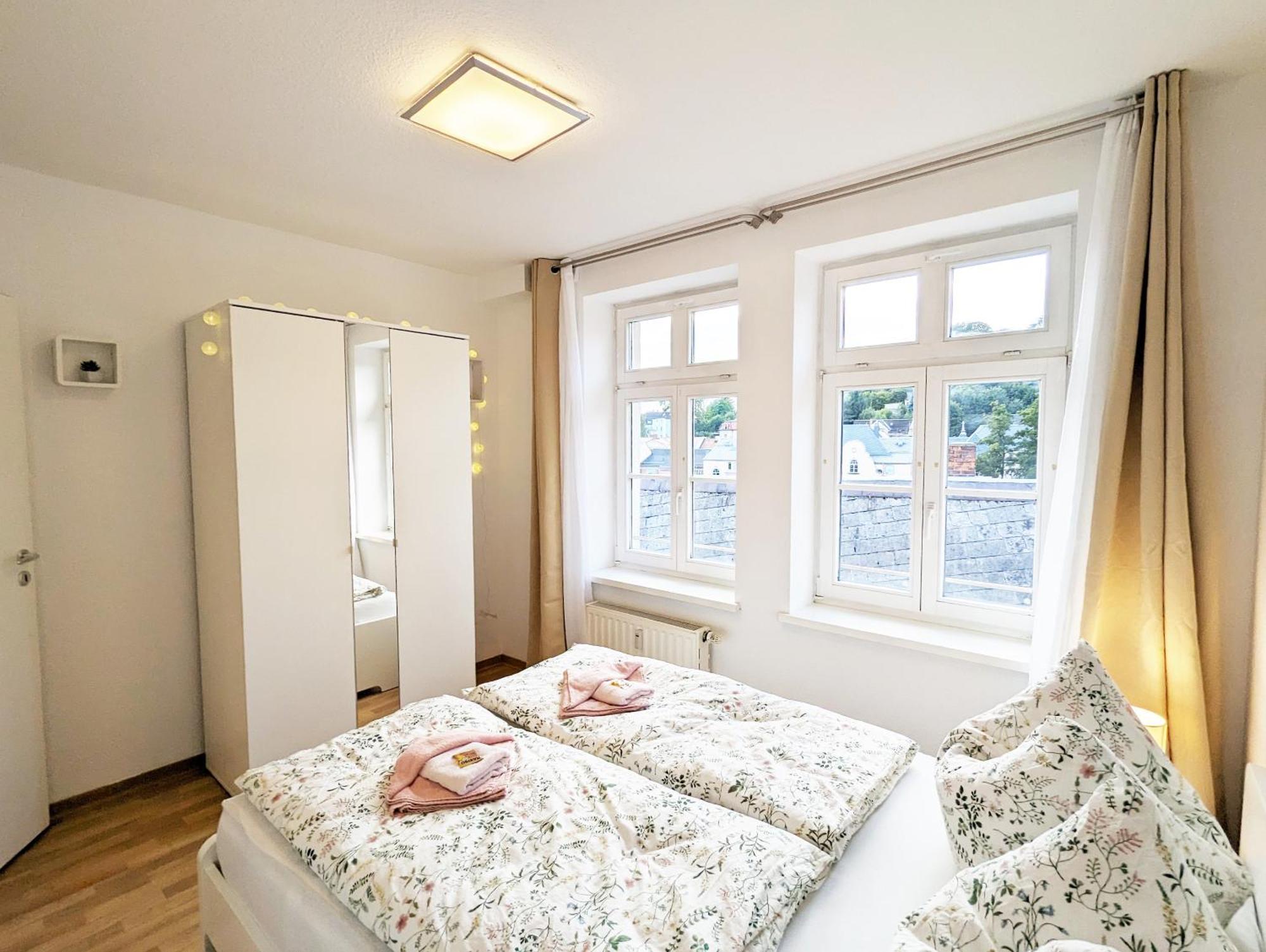 F4 - Urlaubsmagie - Grosse Wohnung Fuer Bis Zu 10 Personen Sebnitz Exterior foto